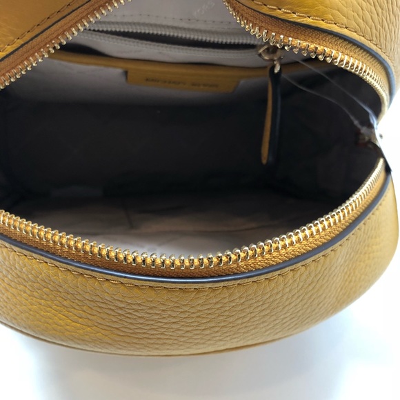 NWT Michael Kors medium Abbey studded backpack - Picture 8 of 8